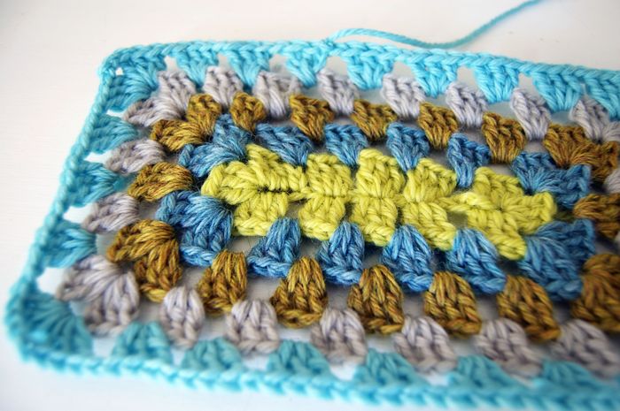 granny-square-sampler-afghan-week-14-wise-craft-handmade