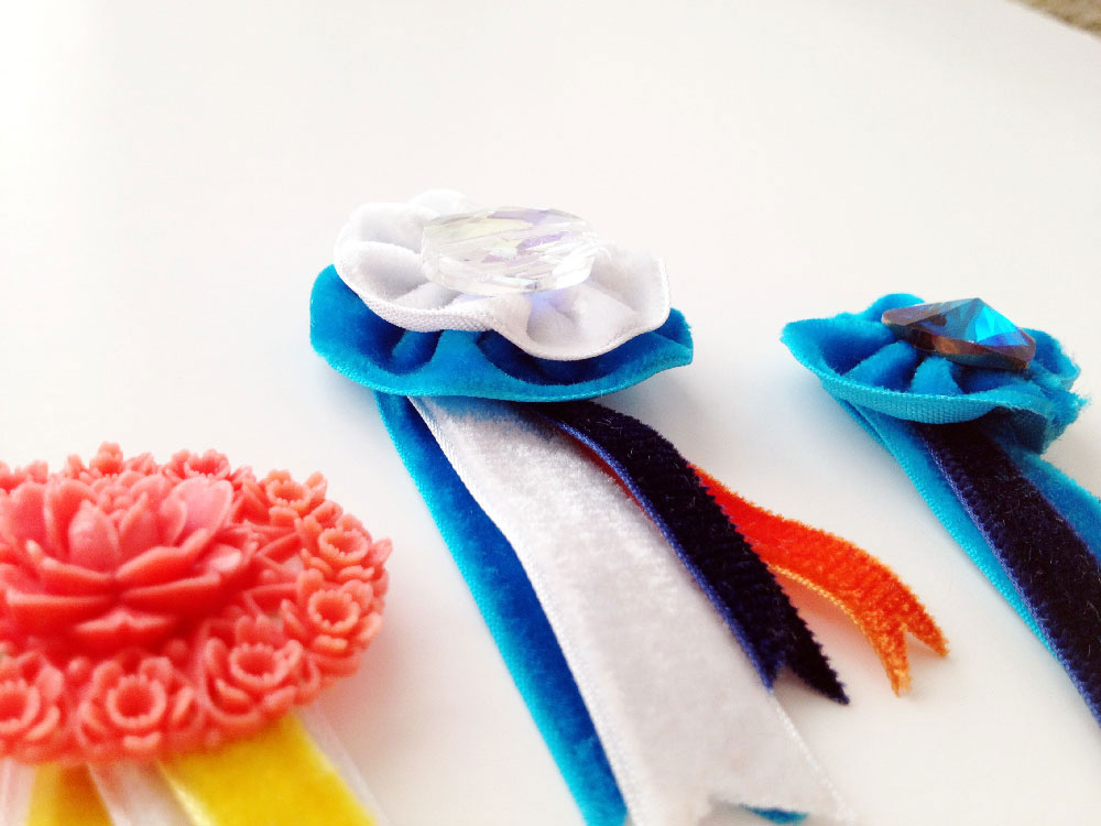 Make A Ribbon Brooch DIY - Wise Craft Handmade