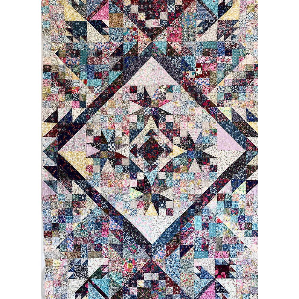 Savannah is a scrappy modern quilt designed by Blair Stocker of Wise Craft Handmade