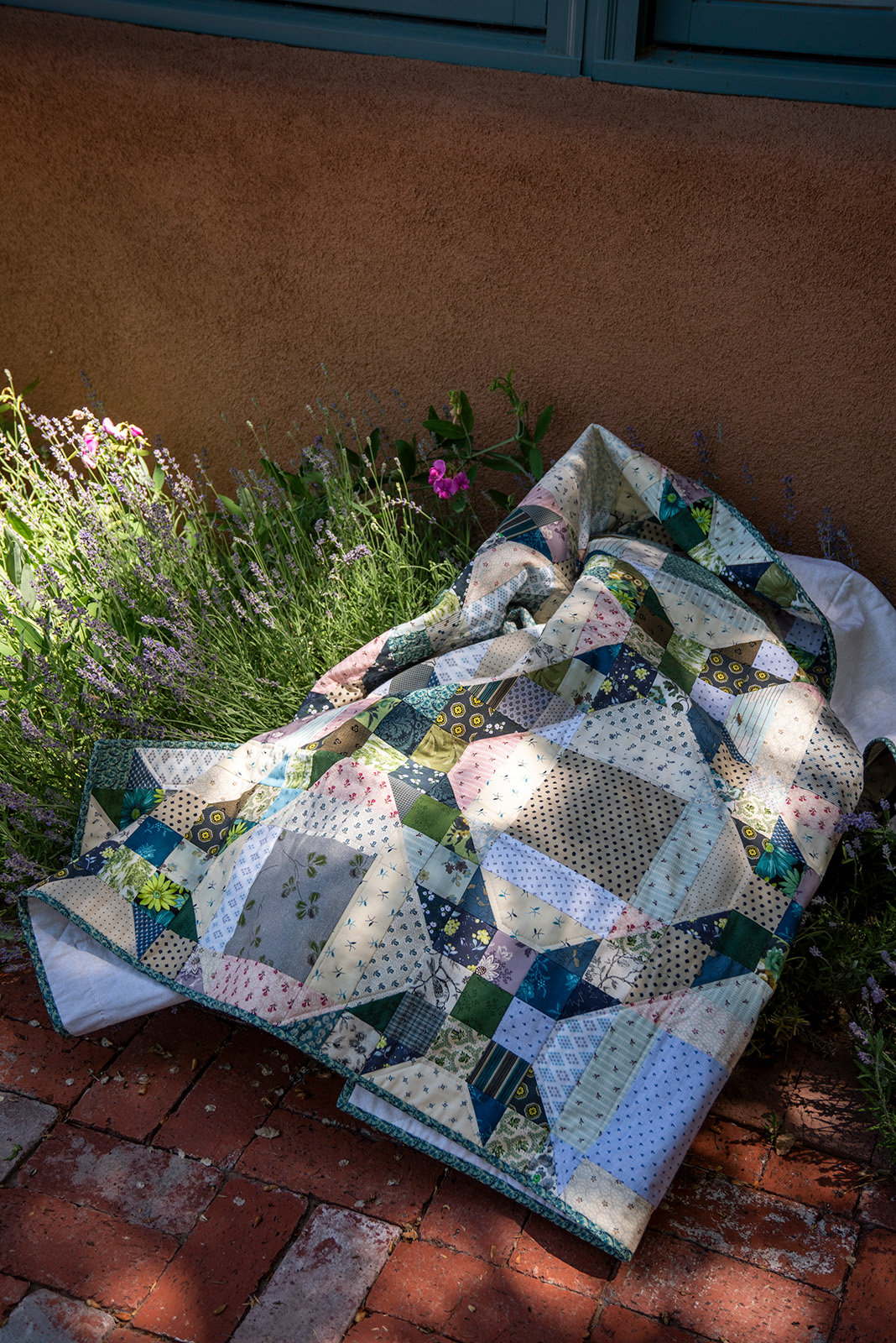 Dash quilt in lavender